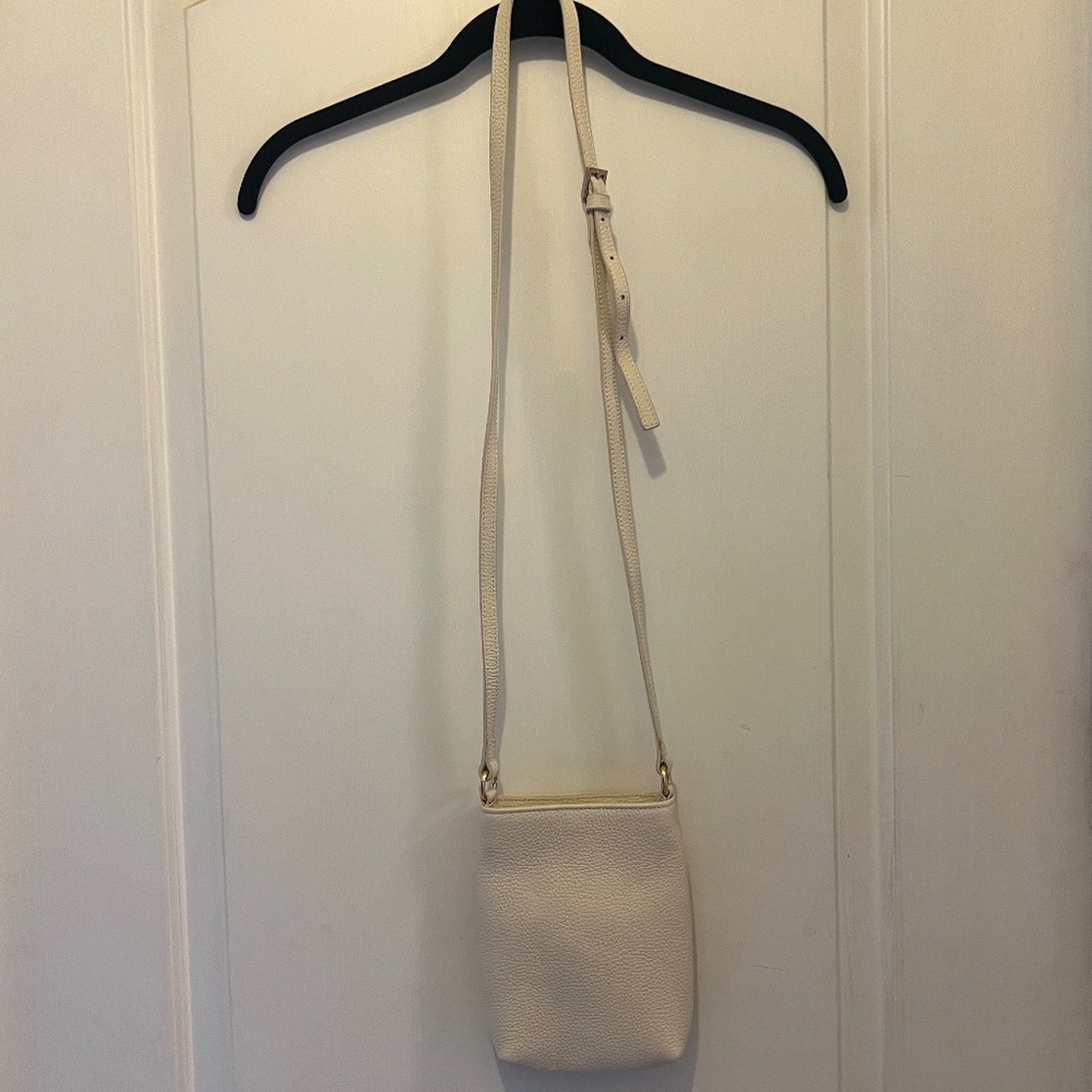 Quince Italian Leather Phone Crossbody